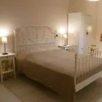 Bed & Breakfast Le Comari Salentine 3*