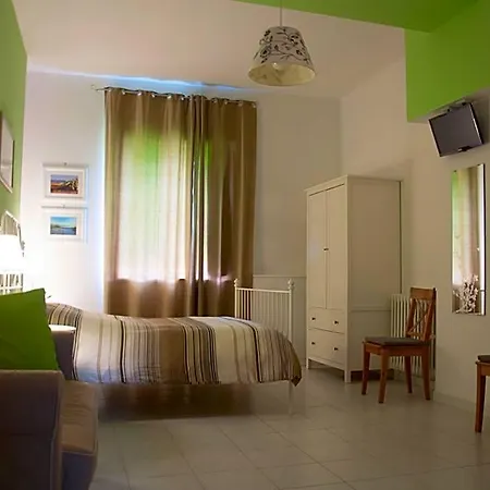 Bed & Breakfast Le Comari Salentine 3*