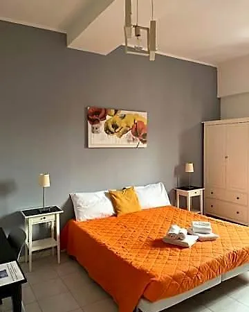 فندق مبيت وإفطار Le Comari Salentine 3*