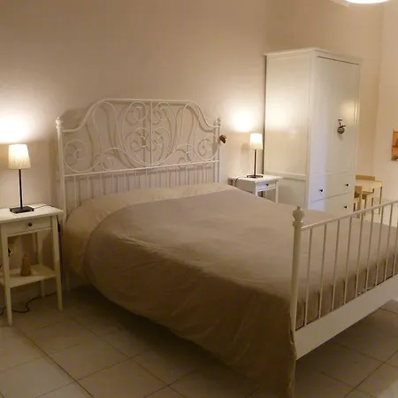 Couette-café Le Comari Salentine 3*